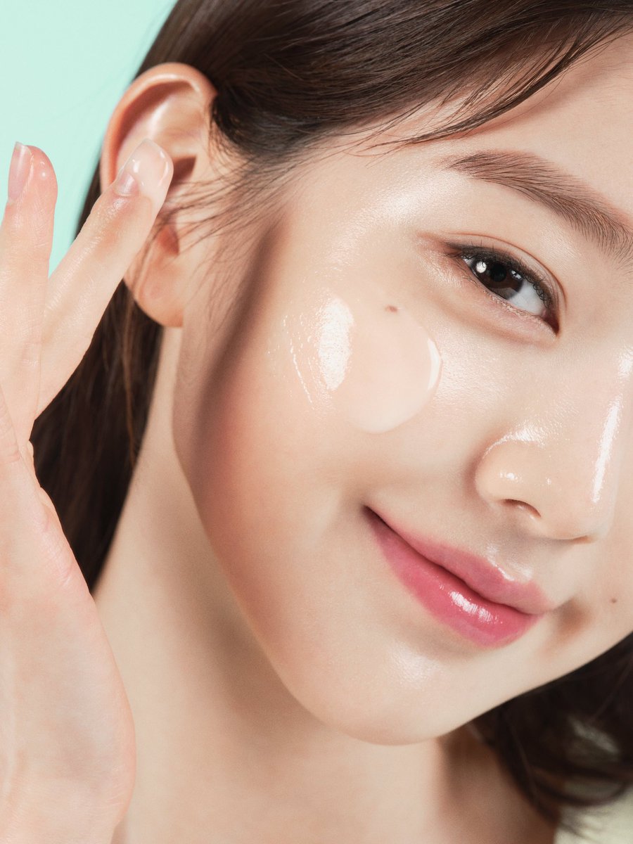 wonyounghouseTH's tweet photo. #JANGWONYOUNG x innisfree 🌱

งานผิวฉ่ำอิ่มน้ำ ชุ่มชื้นดูธรรมชาติ https://t.co/GmU8ReDzc7