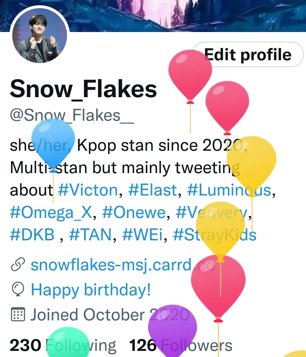 Snow Flakes On Twitter Party Time Thank You To All My 126 Friends snow-flakes-on-twitter-party-time-thank-you-to-all-my-126-friends