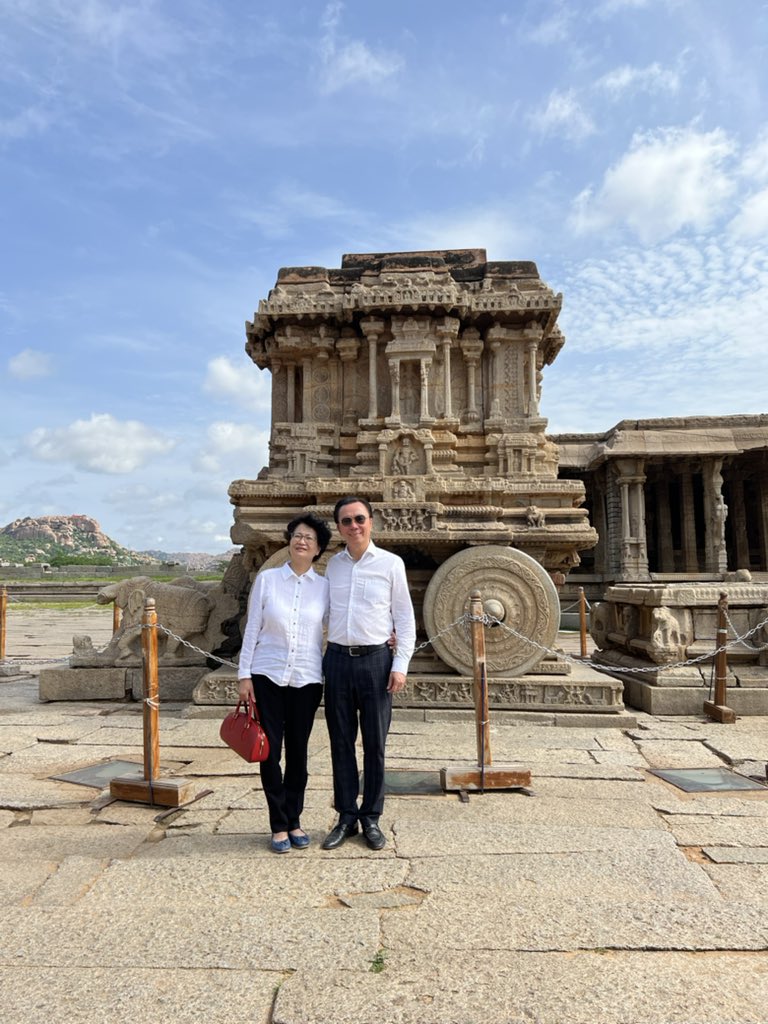 Only after visiting #vijayanagra empire’s capital Hampi you get to understand fully the greatness of Hindu civilisation