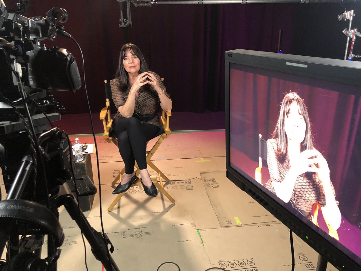 JulieCarmen3's tweet photo. Talking about John Carpenter on ⁦@AMC_TV⁩ ⁦@AMCPlus⁩ #InSearchOfDarknessIII #juliecarmen October 2022
#JohnCarpenter ⁦@80sHorrorDoc⁩ ⁦#ITMOM #InTheMouthOfMadness https://t.co/uEDyWMd9ZT