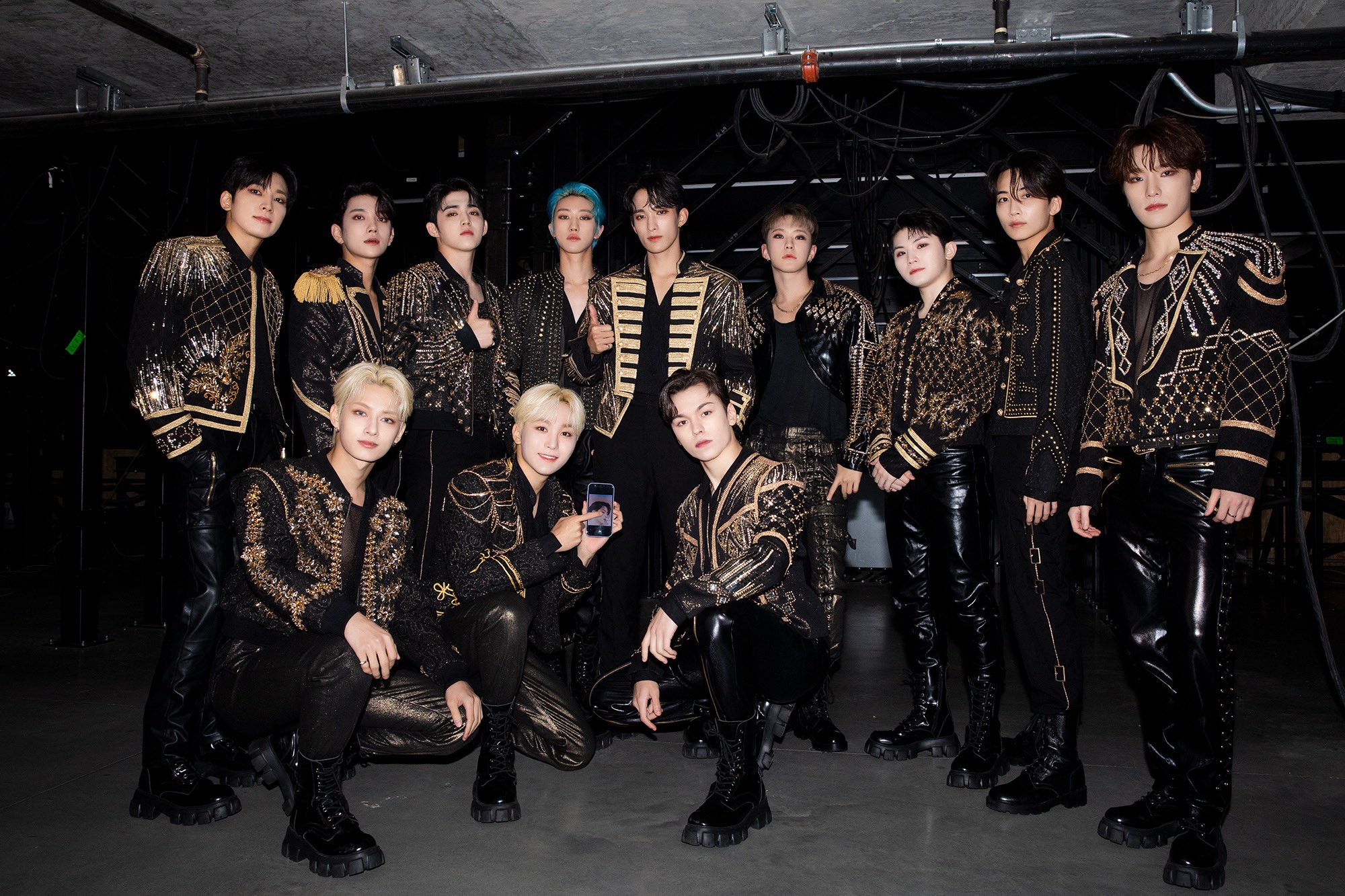 ハ*ウ様 SEVENTEEN WORLD TOUR [BE THE SUN] D 613844480072546501e2daee-3ba5-