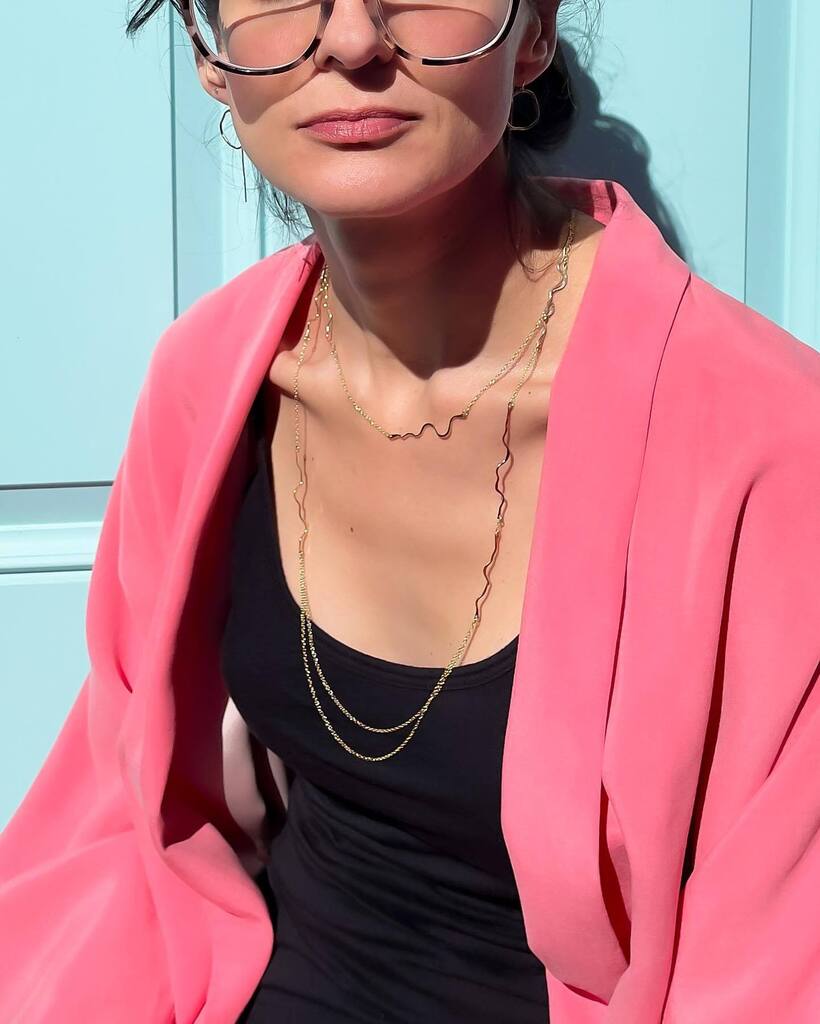 pliersandstring's tweet photo. love how this pic turned out! the sun was HOT  and I couldn’t open my eyes for the 30sec we were out there lol, but man the Liquid pieces look gooooood #pliersandstring #layernecklace #threaderearrings https://t.co/QIqSj4Tuo0 https://t.co/2x1vPD8Chr