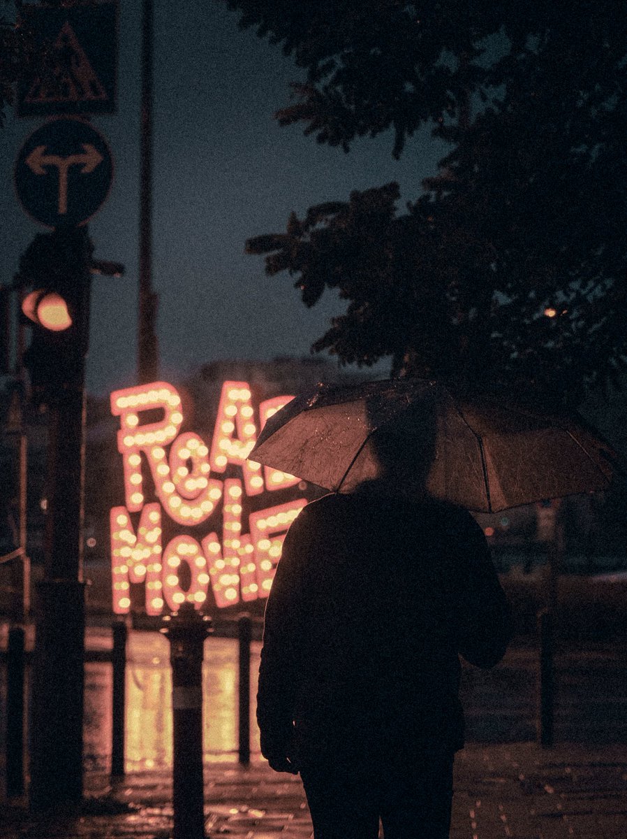 It's a road movie..

#streetphotography #cinematic 
#Budapest