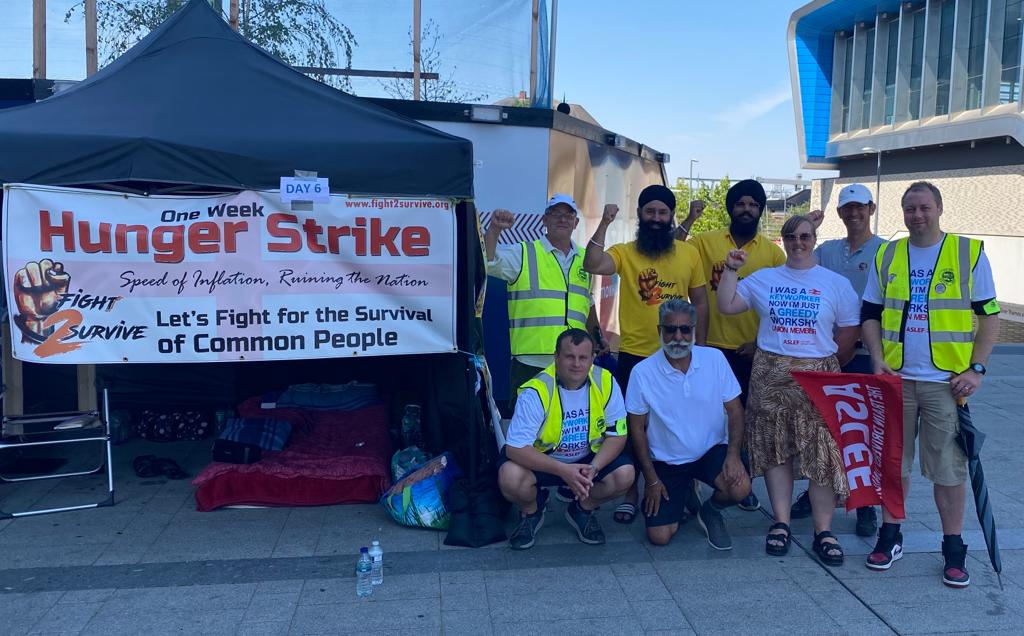 Fight2Survive22's tweet photo. Support from the locals during the Hunger Strike -Phase 1. https://t.co/ufSZKe6bxv