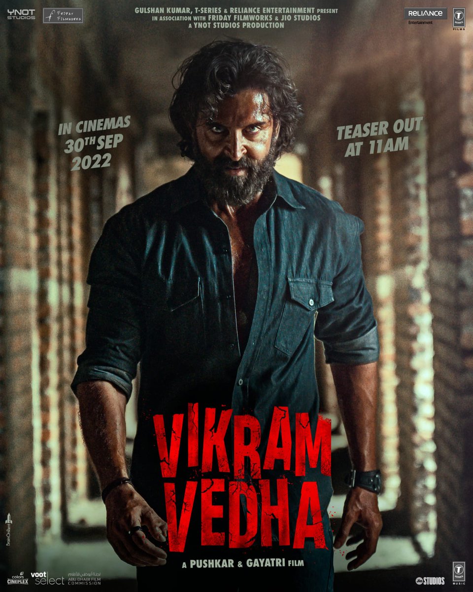 sidharth0800's tweet photo. Vedha is coming to end me. This look is so fierce. 🥵🥵🥵
#HrithikRoshan𓃵 
#VikramVedhateaser https://t.co/rOlBdWJztf