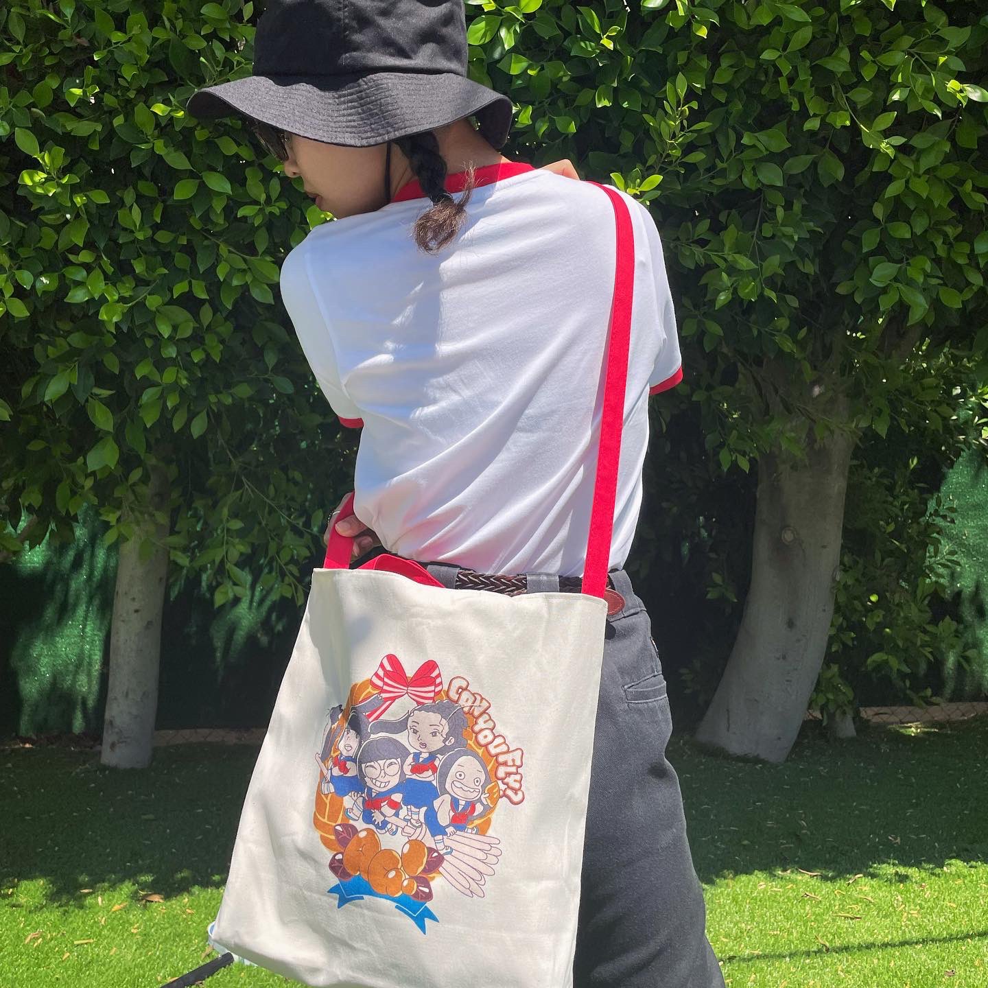 超レア！新しい学校のリーダーズ公式ジブリとコラボの巾着 超レア！新しい学校のリーダーズ公式ジブリとコラボの巾着