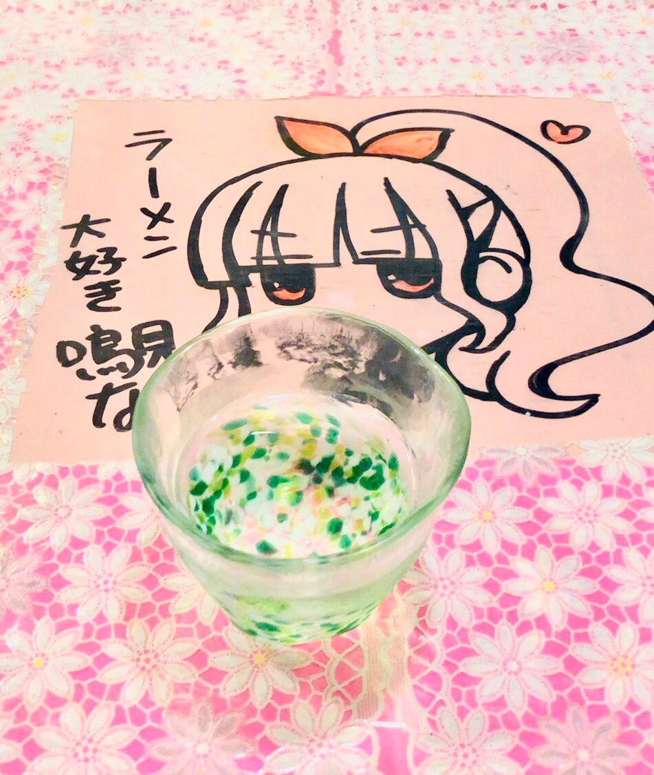 お気づきかもですが行列に並んだ末偶然にもこの席にあたっちゃった…
ちょっと照れくさかった🙈 