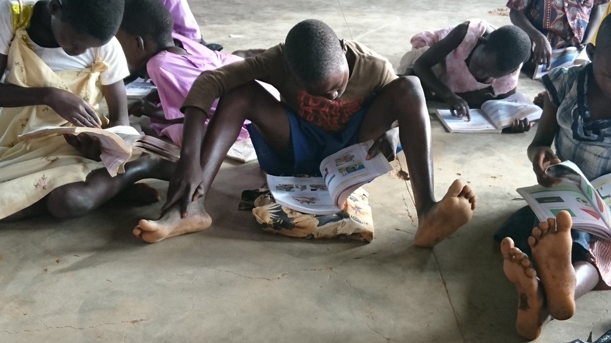 JishaXThe1's tweet photo. Under the same condition in the frying pan, not every corn pops. We summarised the week's #MaL - #MeetandLearn which was also the last for this holiday season. They didn't want it to end. We'll take a break since school begins  in 10 days. They popped. @TEACH4UG @TeachForAll https://t.co/c8QDk48eRS