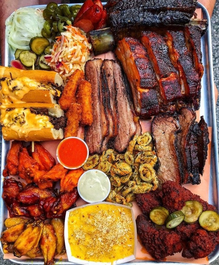 Where will you start!? 🤤🤤😛

📸 IG reddogsaloon