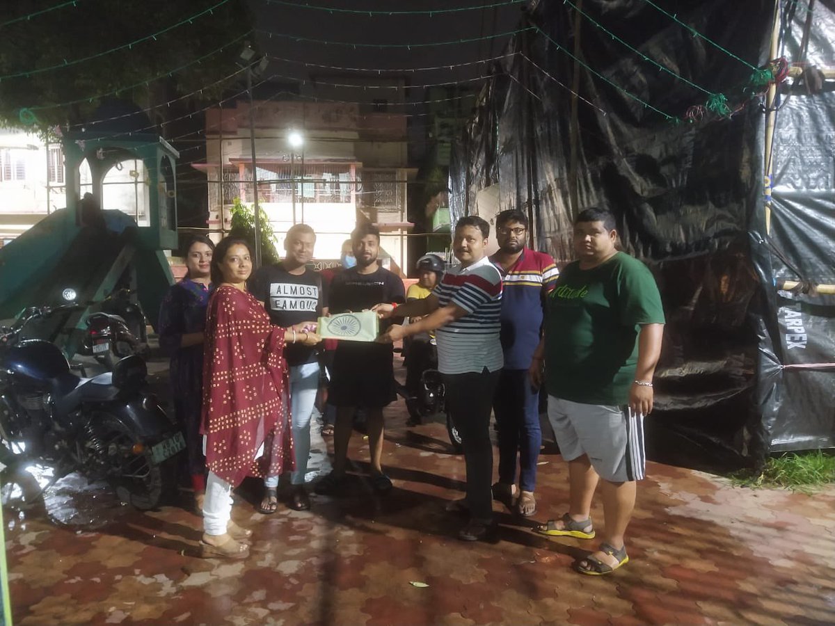 Sankarbjp10's tweet photo. #lateuploads
..
#HarGharTiranga
Behala East Mondal-2 https://t.co/HcAtQKABUB