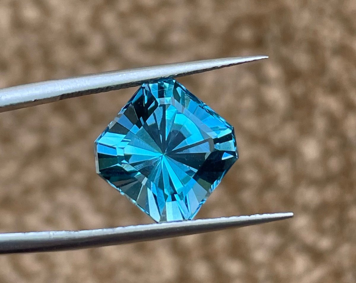 RahmanSunjid's tweet photo. Precision Cut Faceted Swiss Blue Topaz, Sky Blue Topaz, Blue Topaz Jewelry, Loose Topaz Ring,Natural Blue Gemstone
#Ringnatural #TopazSky #Gemstone #PrecisionCutFaceted #loose #topaz #Jewelry #finefacetedgems #EtsyEmail
👉https://t.co/6QMMM9yI4v https://t.co/fNUu4sXHXt