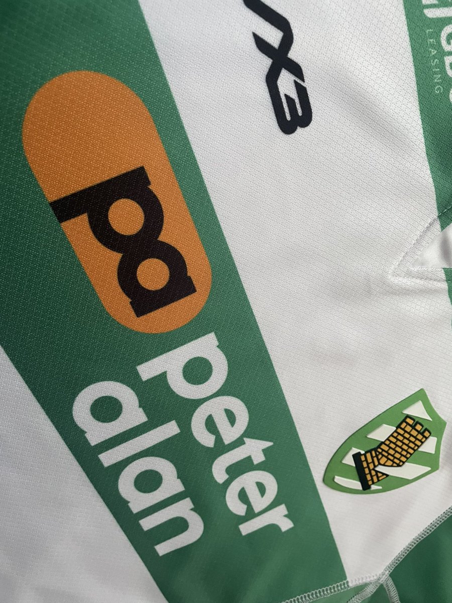 Sneak peek 👀. We can’t wait to see our boys in gorgeous new kit 💚 #UppaCae #TogetherAsOne #YmaOHyd #NewSponsor #ThankYou