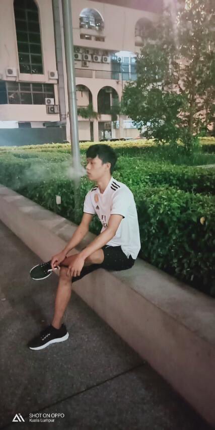 JustrnJr's tweet photo. ထိုင်ဆွေး🥲 https://t.co/tPW5jknQEE