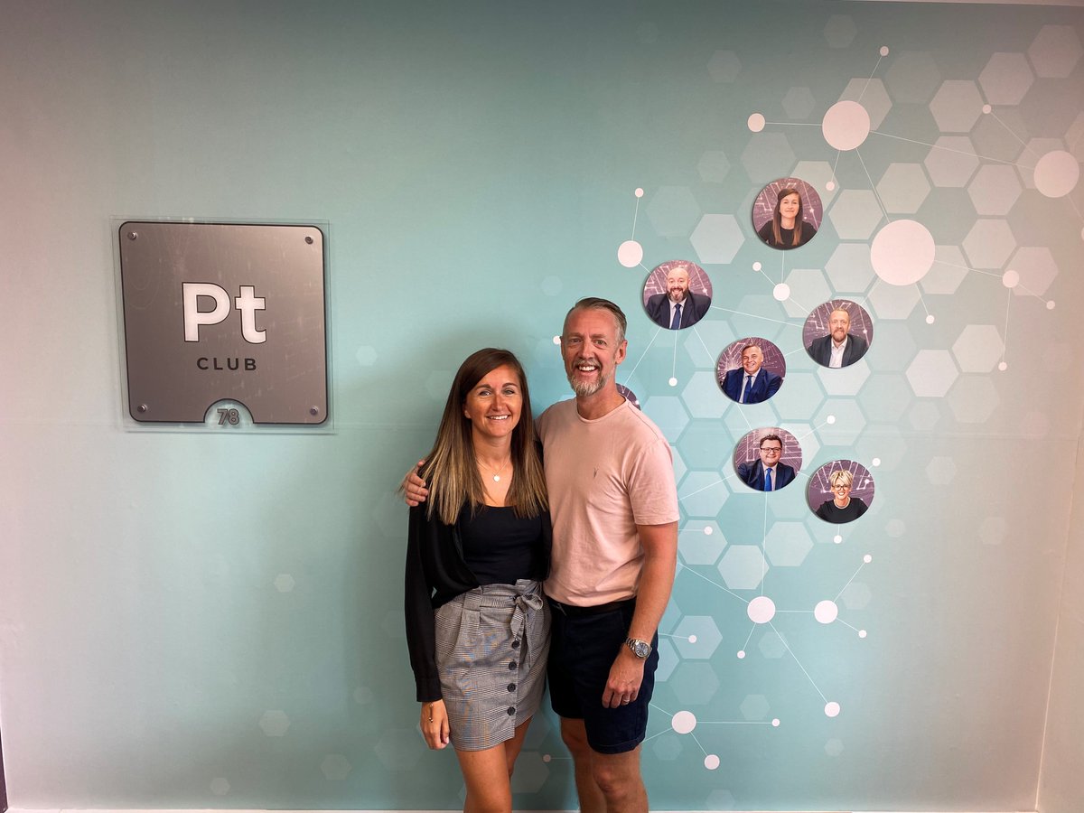 A big congratulations to <a href="/BrightstarGina/">Gina Blagden</a> on becoming a Platinum Partner - thank you for a brilliant 10 years! ⭐️