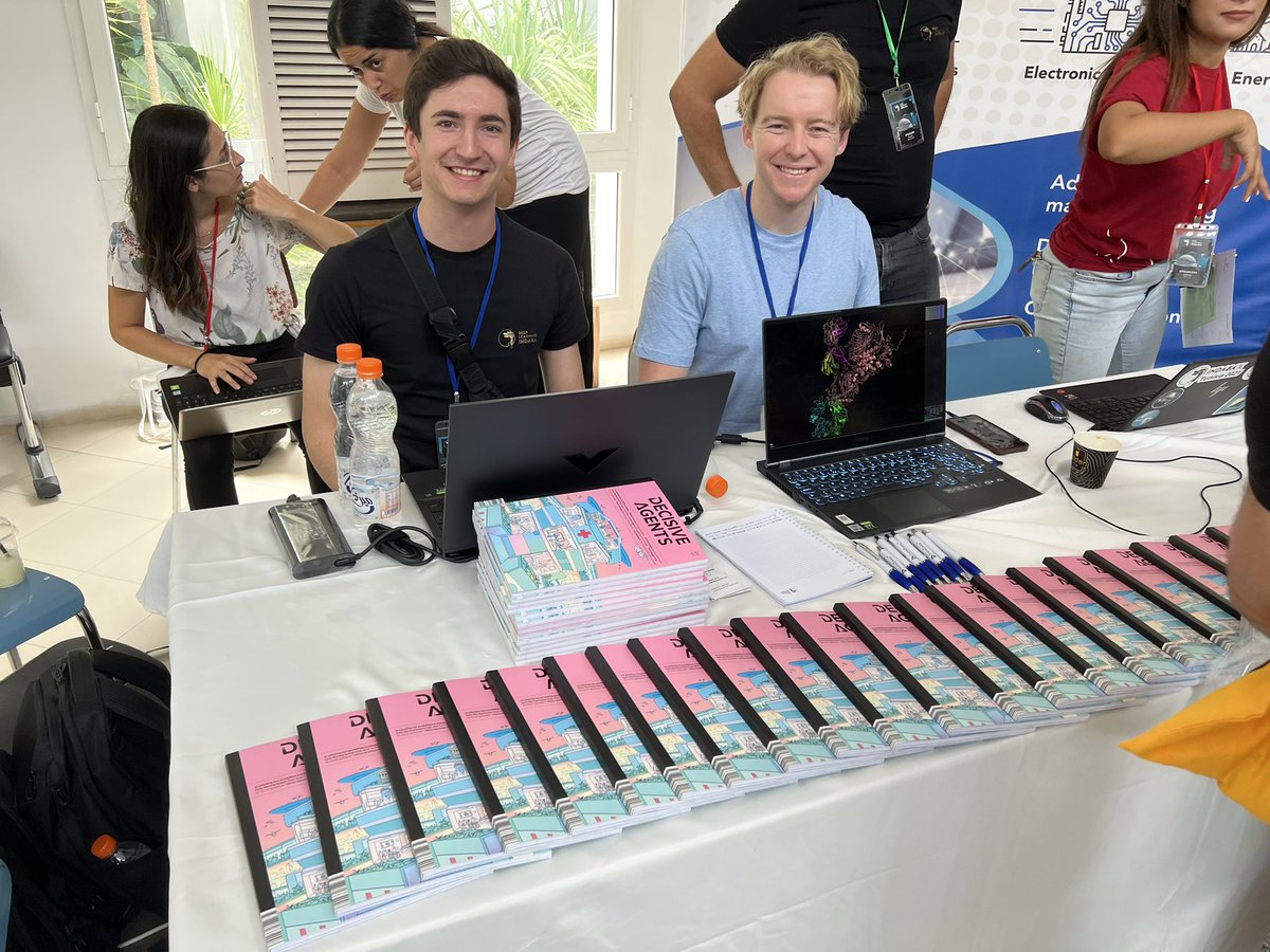 kbeguir's tweet image. Come get your free #DecisiveAgents magazine and meet our dream team! #InstaDeep #DLIndaba2022