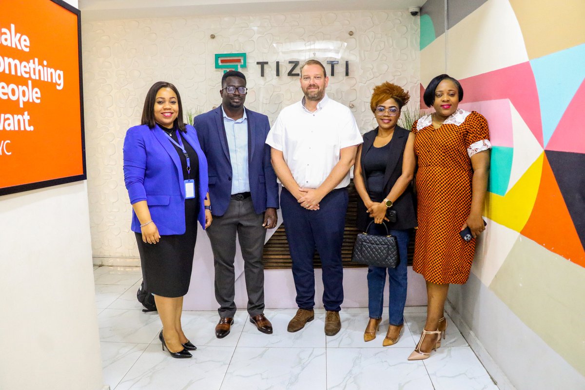 tizeti's tweet photo. Tizeti hosted a team from @Equinix, led by Roderick De Boer, Commercial Development Director, Equinix Africa, and Dolapo Onah, Head Wholesale and International Business, @Mainoneservice (an Equinix company). The meeting aims to deepen Tizeti’s existing partnership with MainOne. https://t.co/LesPOda6Tt