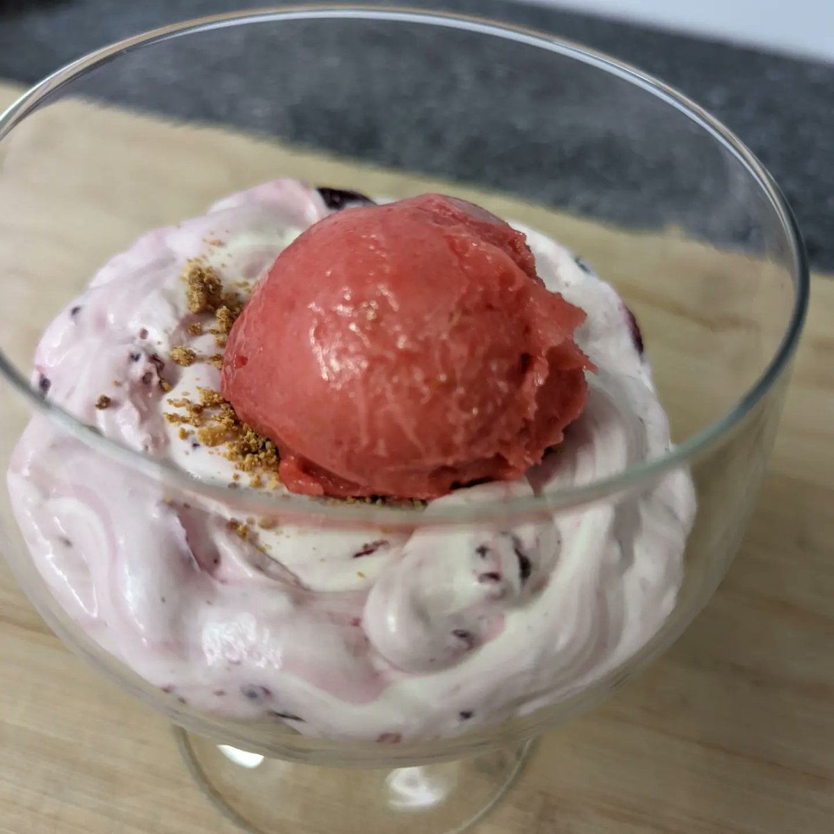 masons_odcombe's tweet photo. A few items from our desert menu https://t.co/BOCL6fLOcF
