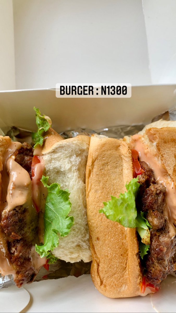 yum_chops's tweet photo. AVAILABLE TODAY 

Wings : N2500
Burger : N1300
Combo pack: N3500
Regular hotdog: N800
Chili cheese hotdog: N1400

📍KADUNA https://t.co/QsYHJcXvqD