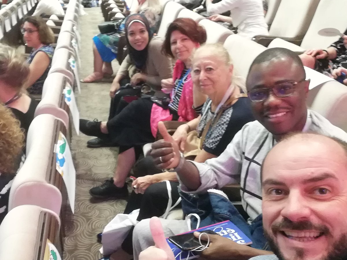 MichelRougerMR's tweet photo. #ICOMPrague2022
L'équipe d'@icomicmah est dans la place pour l'assemblée générale extraordinaire de l'#ICOM qui verra le vote de la nouvelle définition du #musée 👍 https://t.co/MAku2PyViO
