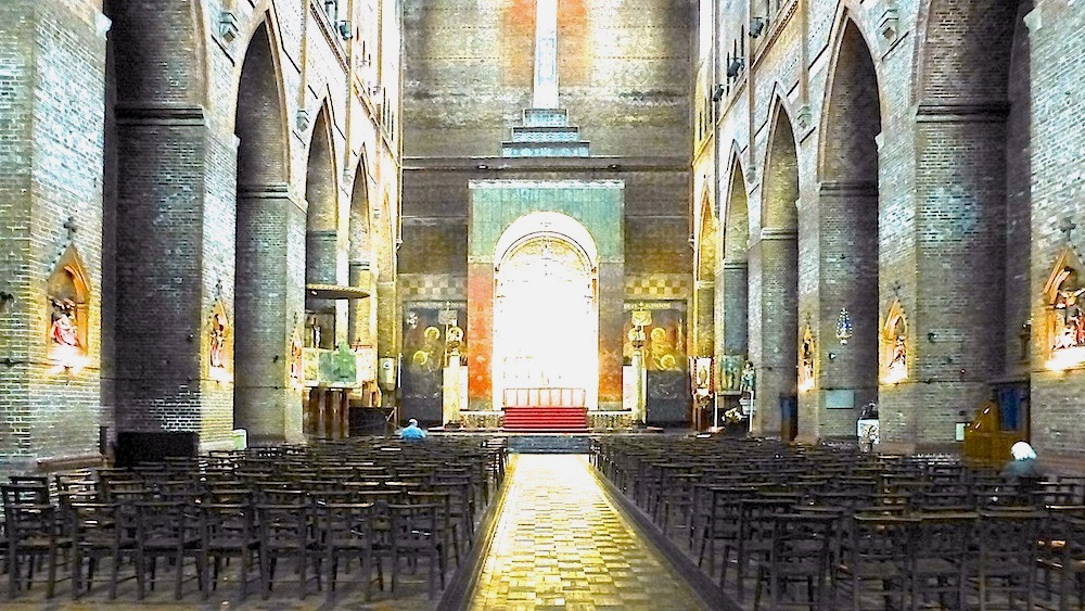 A "tremendous" church for St Bartholemew's Day, with spectacular work inside by Henry Wison — St Bartholomew's in #Brighton victorianweb.org/art/architectu…