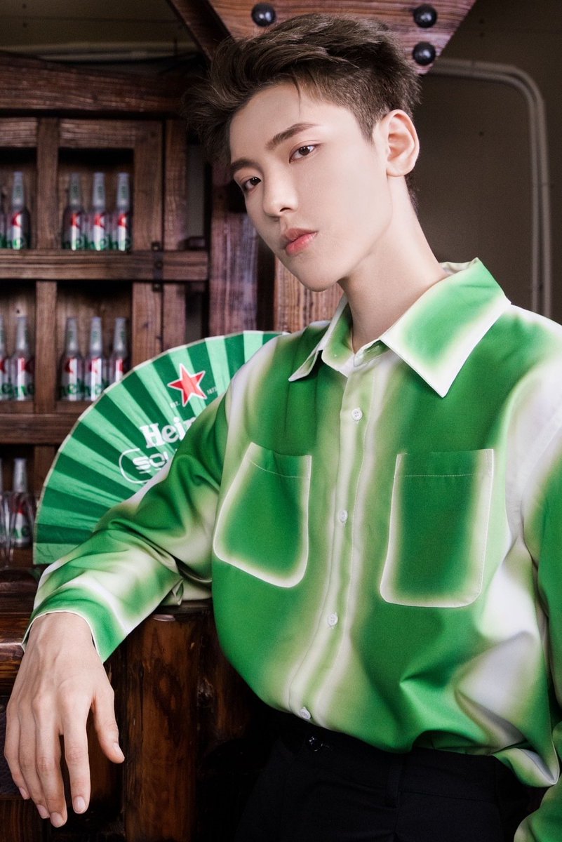 wzypics's tweet photo. 220824 SOURPLUM_official Weibo Update with WZY

SOURPLUM updates of WZY wearing their outfit.

#王子异 #wangziyi #NinePercent https://t.co/ANkkCCCQKb