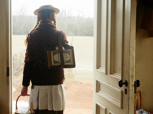 j_awae's tweet photo. Just want to live in Avonlea 
#renewannewithane 
#annewithane https://t.co/wZ1JPhTL1y