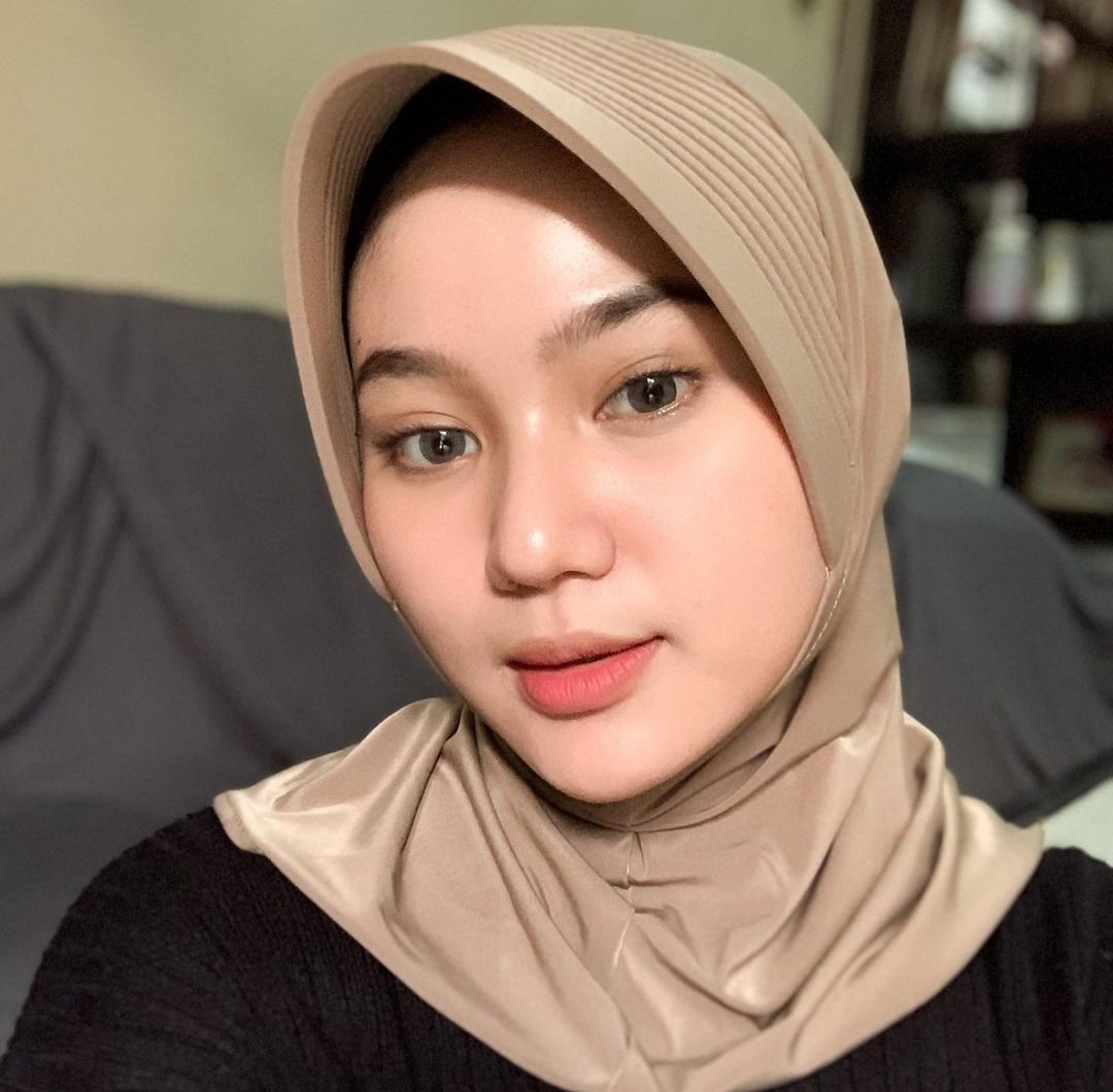 jilbab_bergo's tweet photo. Ughtea https://t.co/ZGTbcAwIn7
