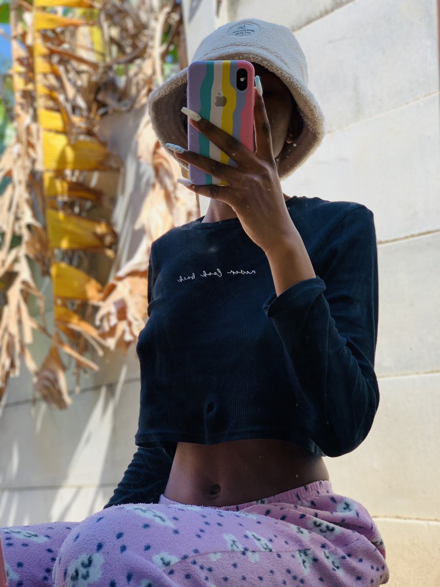 NeneSilombo's tweet photo. ❤️Ndiyilento ephezu kwekhekhe🦦 https://t.co/RfAtkZPGfP