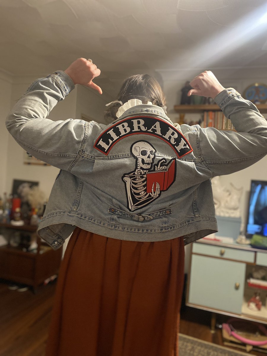 After a long day including a Book Week parade, book fair, teaching, playground duty, PL and a great night at Bloomin Books with <a href="/JackHeathWriter/">Jack Heath 📚</a> and <a href="/tristanbancks/">Tristan Bancks</a>, I finally remembered to take a photo of my jacket in honour of #ASLD2022. Now to write a newsletter article! 😴😴😴