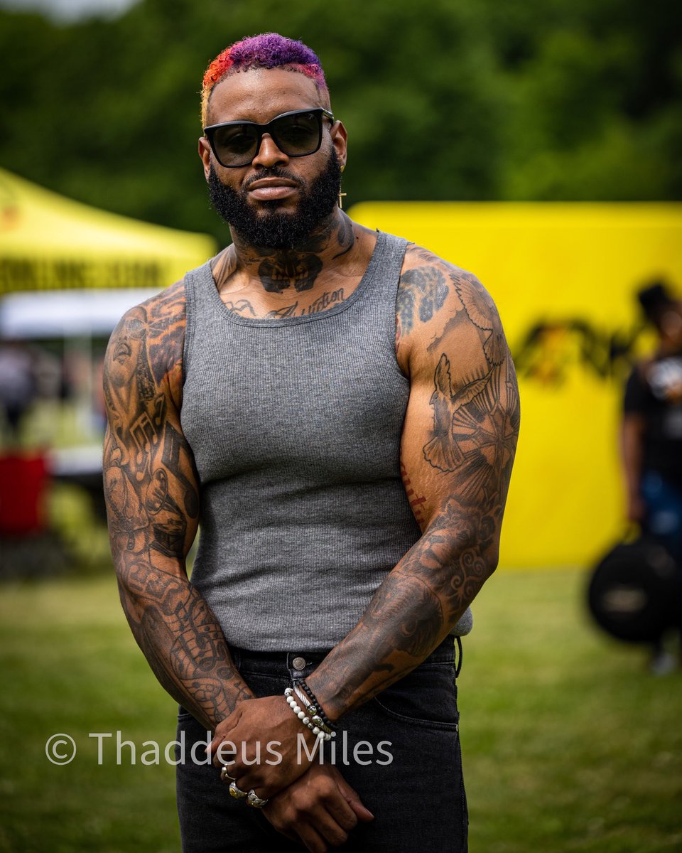 Sifublack's tweet image. Met this inspirational King @amandimusic a few years back, took this photo at BAMFEST several weeks ago, now he performing at My #blackjoy Kickoff event at the ICA September 9, 2022 6-9pm. Cant wait #anotherone #AmandiMusic.