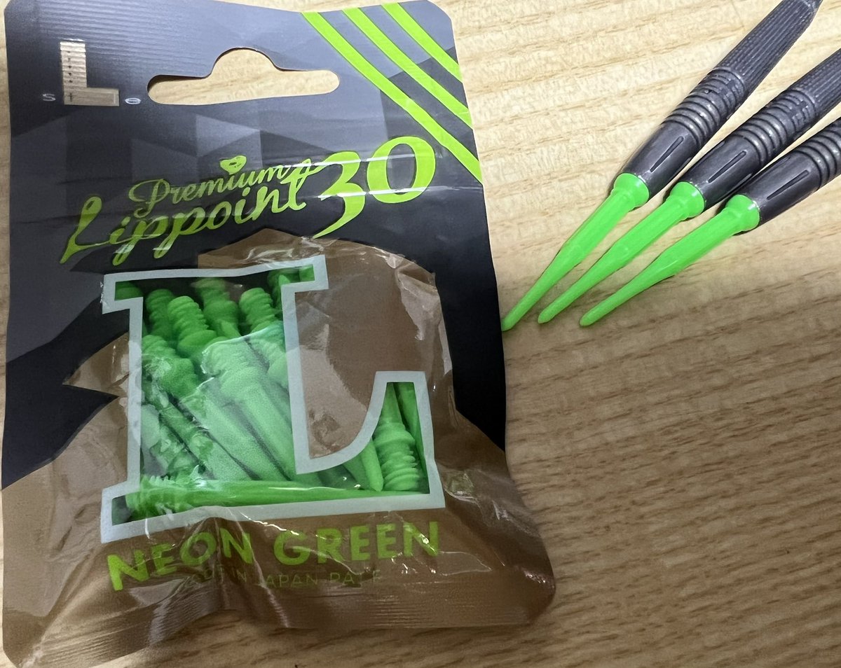 32Kbnr's tweet photo. 新しいティップ刺さりが気持ち良い😃
 #Lippoint30 https://t.co/sqbNN9VZfd
