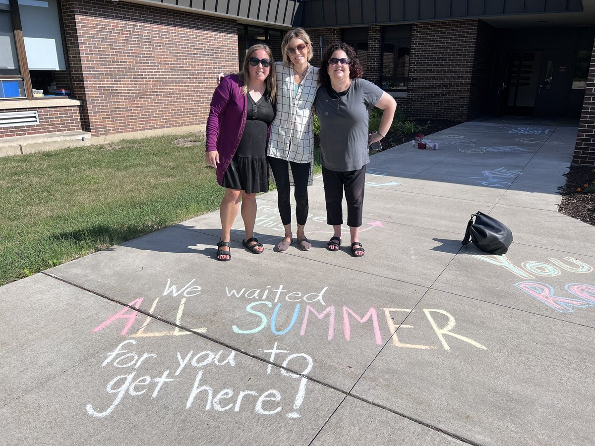 MrsEwing5th's tweet photo. Every year my #destroythebox partner and I @jennirodeghero do something at MG to help kick off the year! We decided to chalk the walk and had a few colleagues join us! It was awesome@to see! #mgwolves #d75learns #d75reads https://t.co/cvAlwlx57w