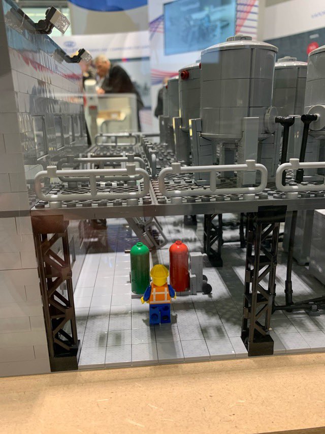 simon saubern 🌀 tweet media