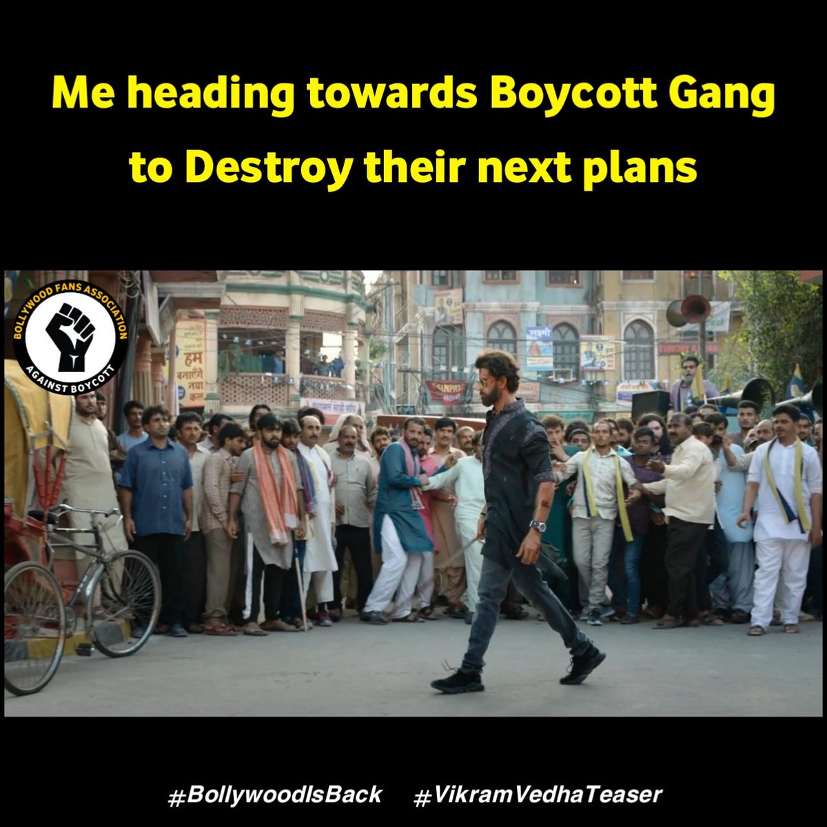 AgainstBoycott's tweet photo. Kya bola #VikramVedha boycott karega?
karega na darega toh nahi😂 ?

#BollywoodIsBack get ready Hritikians to celebrate a biggest festival on 30th September

#VikramVedhateaser #BlockbusterVV
#HritikVsSaif
BOYCOTT GANG TMKC https://t.co/KG3SHXunbo