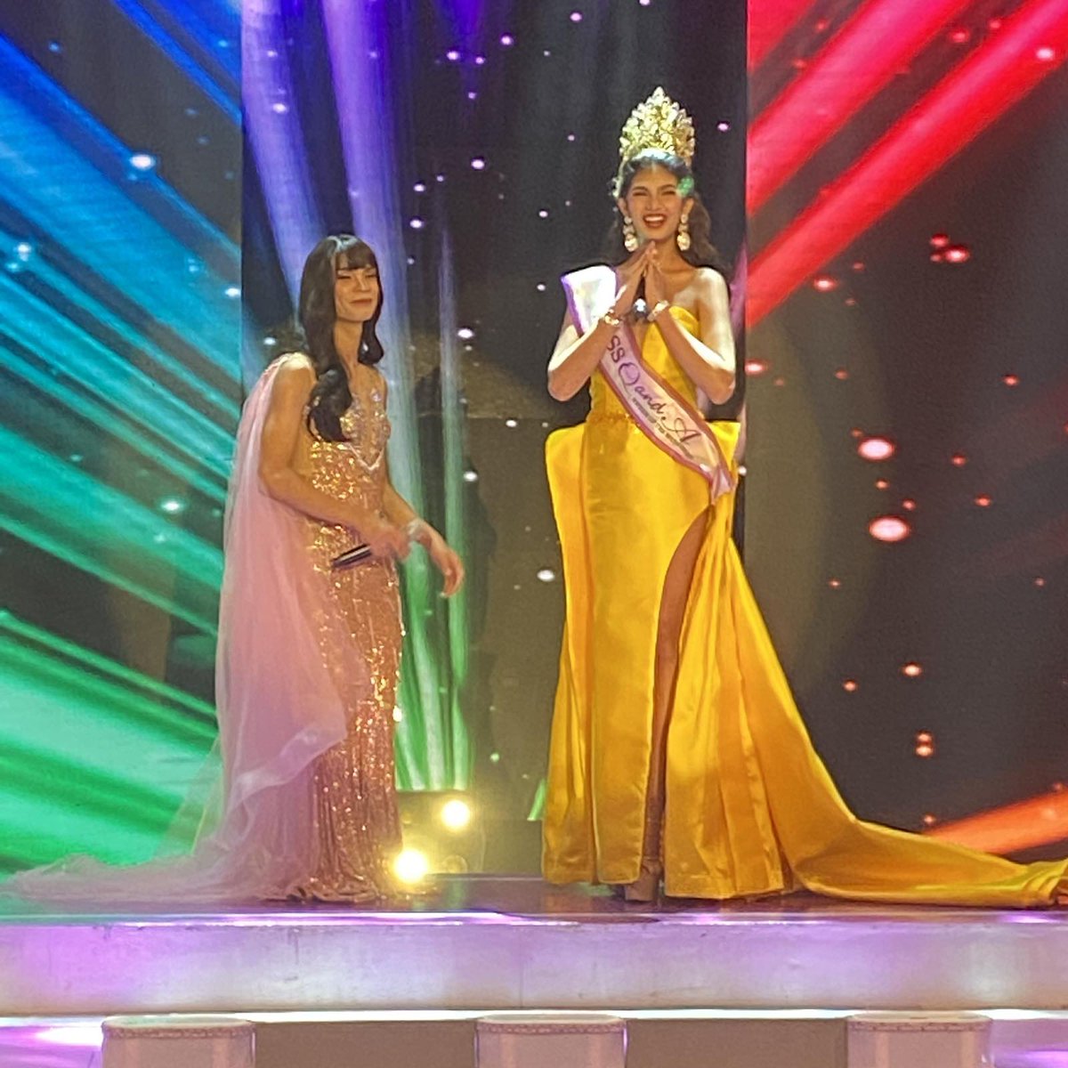 ViceGandaorg's tweet photo. itsShowtimeNa: And the winner is...
#ShowtimeAmazing https://t.co/sKJPCt8Vya