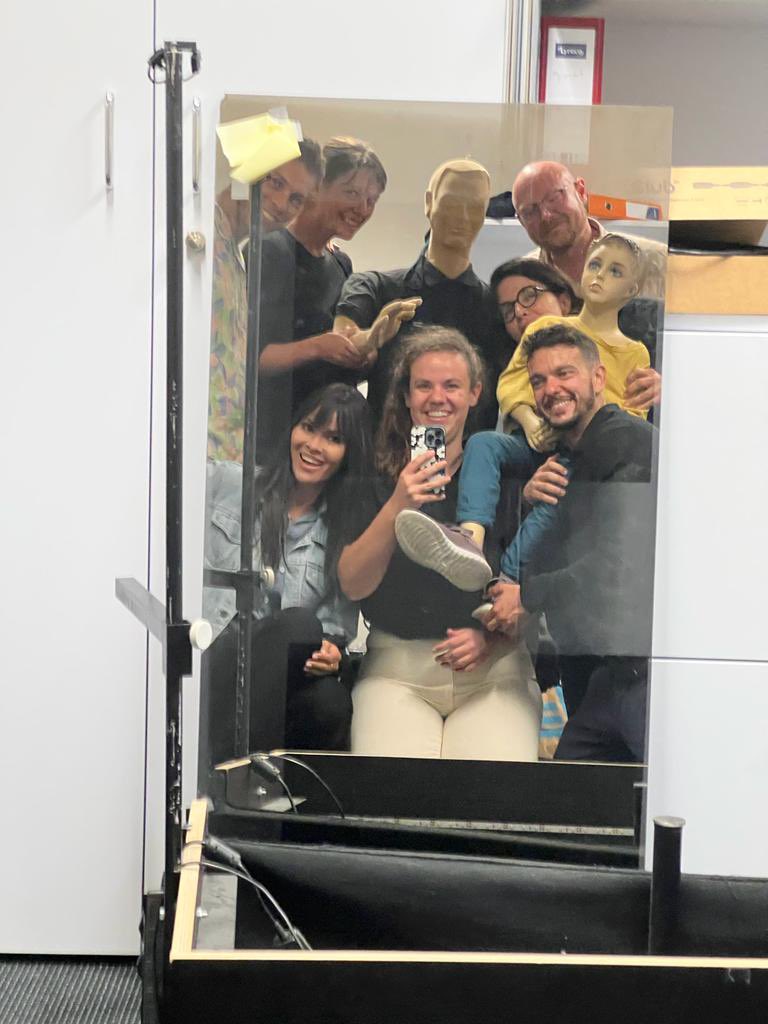 The <a href="/BspLab/">BSP lab</a> has grown compared to when the profile pic was taken 5 years ago - its getting crowded in the mirror 😅