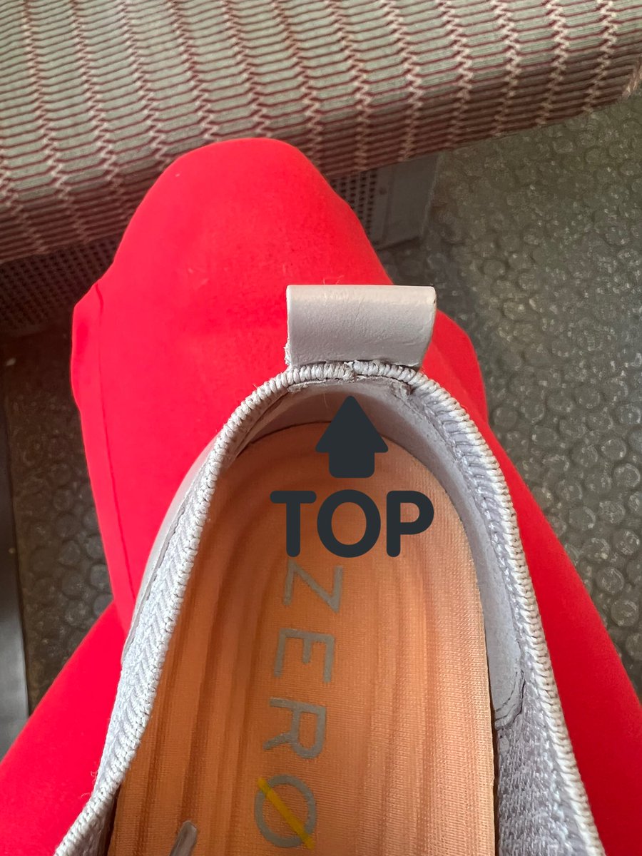 rowien's tweet photo. @colehaan so excited to get my first pair of #zerogrand oxfords. Light, elegant, they are like nothing else. Major disappointment on first day to get blisters on right heel due to poor stitching on seam. Left is perfect. Gutted. Don’t know what to do. Is this common? https://t.co/ZlFkbhxpf3