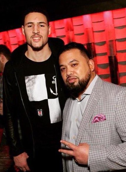 cagdasaracoglu's tweet photo. @KlayThompson @beşiktaş jk @warriors #Besiktas https://t.co/TvSWon9h2E