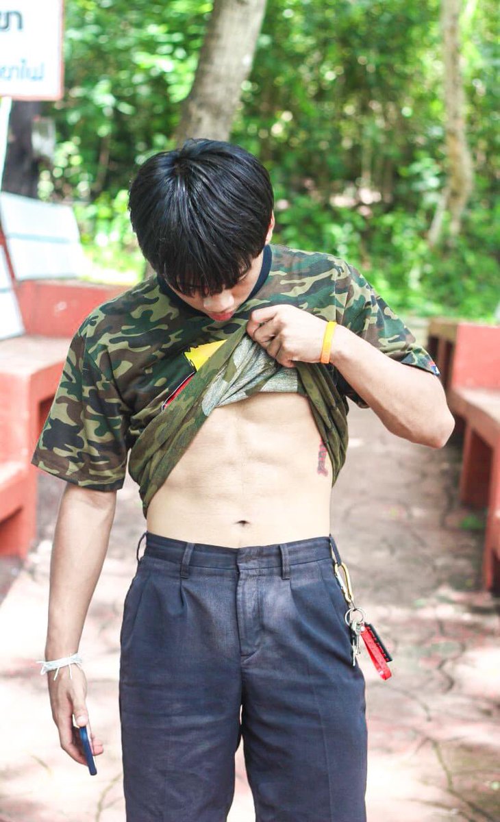 ivKzy5y38pYRALN's tweet photo. ก็มาดิคับที่ไนว่างบ้าง5555😎😎😎 https://t.co/DP4K176RcJ