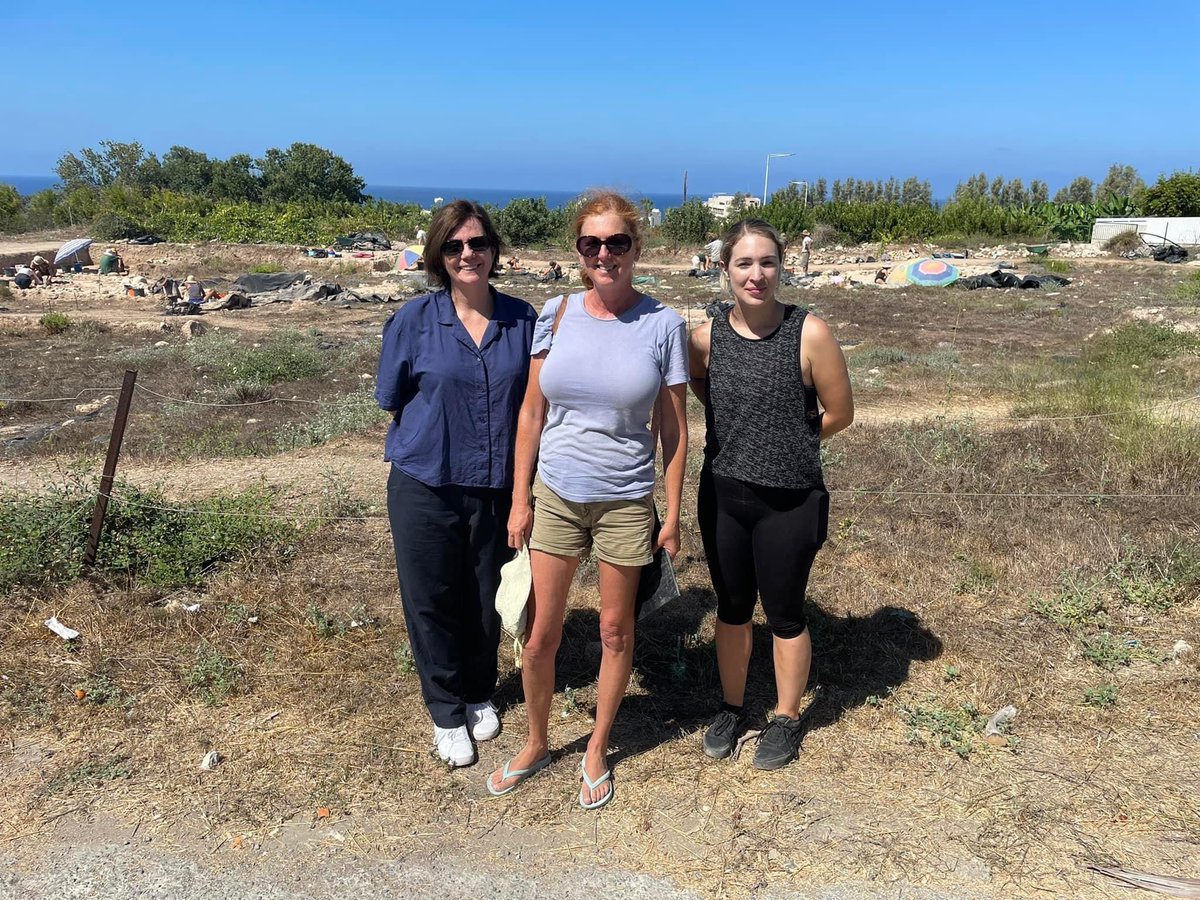 Thanks @CAARI_Cyprus Director Dr Lindy #Crew for touring #Australian Deputy Michelle Anderson through #Kissonegra-#Skalia #archaeological site in #Paphos. Dr Crewe has led excavations at the site since 2007 and helped to unearth an Early Bronze Age complex dating back to 2,500 BC
