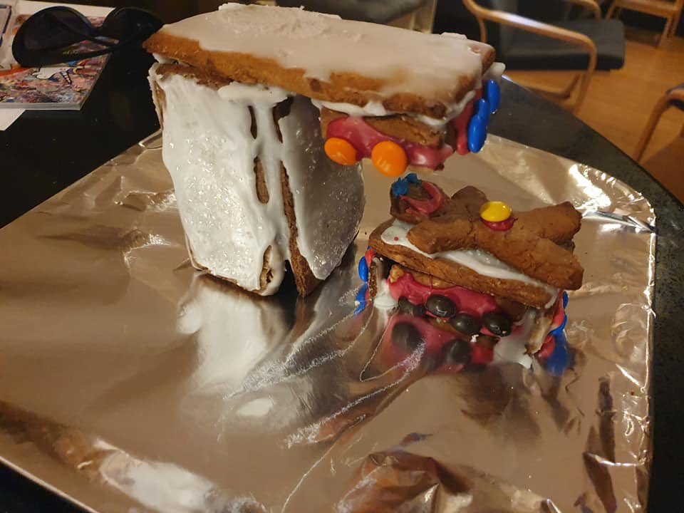 JulieMcCrossin's tweet photo. @TCDRadTher Watch this space! More information soon! 2022 LINAC Model Cake Competition! Prizes! International recognition! Cake fun! #LINACbakeoff ☢️🍰 #radiationtherapy #protontherapy @TargetingCancer https://t.co/SijwSUVQCM