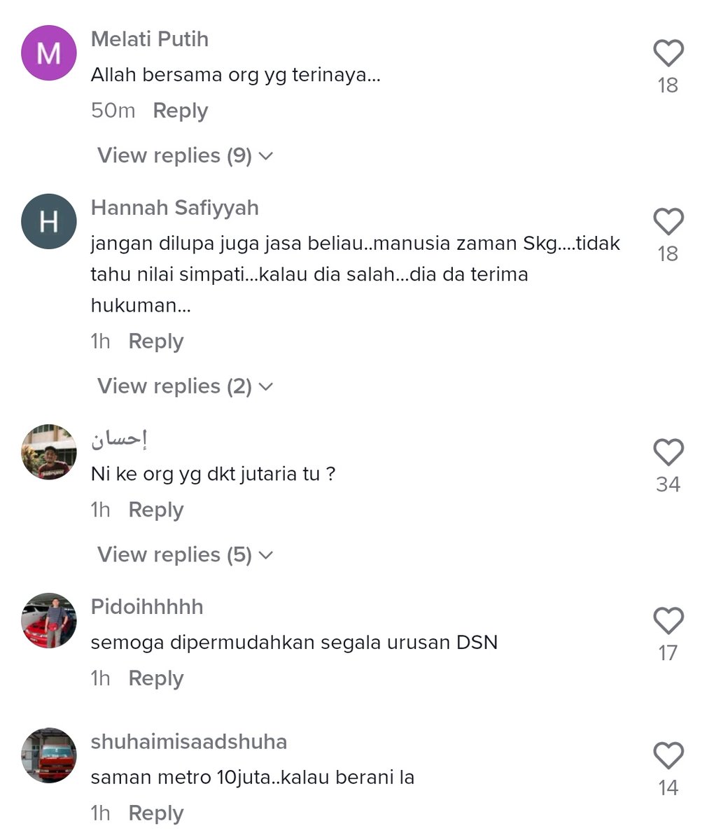 nizambakeri's tweet photo. Komen di TikTok tentang muka hadapan akhbar yang hampir semua tunjuk gambar Najib and the verdict. Wild. https://t.co/ddf1IwZ56R