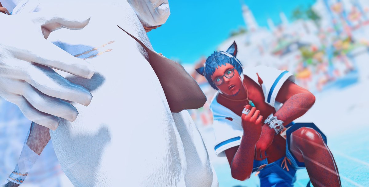 siegventures's tweet photo. i dont think he's ever seen it up close 👀 https://t.co/IBseaPYl5G