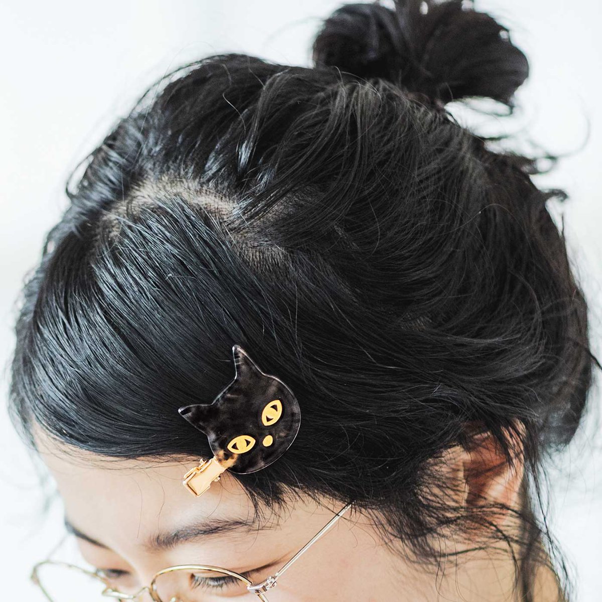 felissimo_int's tweet photo. Clip your bangs with a cat 🥰
A bangs clip with impressive gold eyes that are irresistible for cat lovers💕
Learn more to click here ▶️https://t.co/36TzMReGge
#felissimo #nekobu #猫部 #bangsclip #kawaii #neko #cat #cuteness https://t.co/B6RSOeVdCh