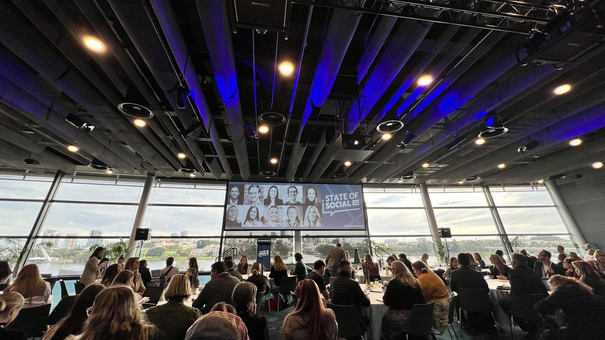 PACKED room for @kyra_n_goodman’s final talk on the day, How To Get Reely Good At Short-Form Video 🎥 We all know that TikTok is the future!! #StateOfSocial22