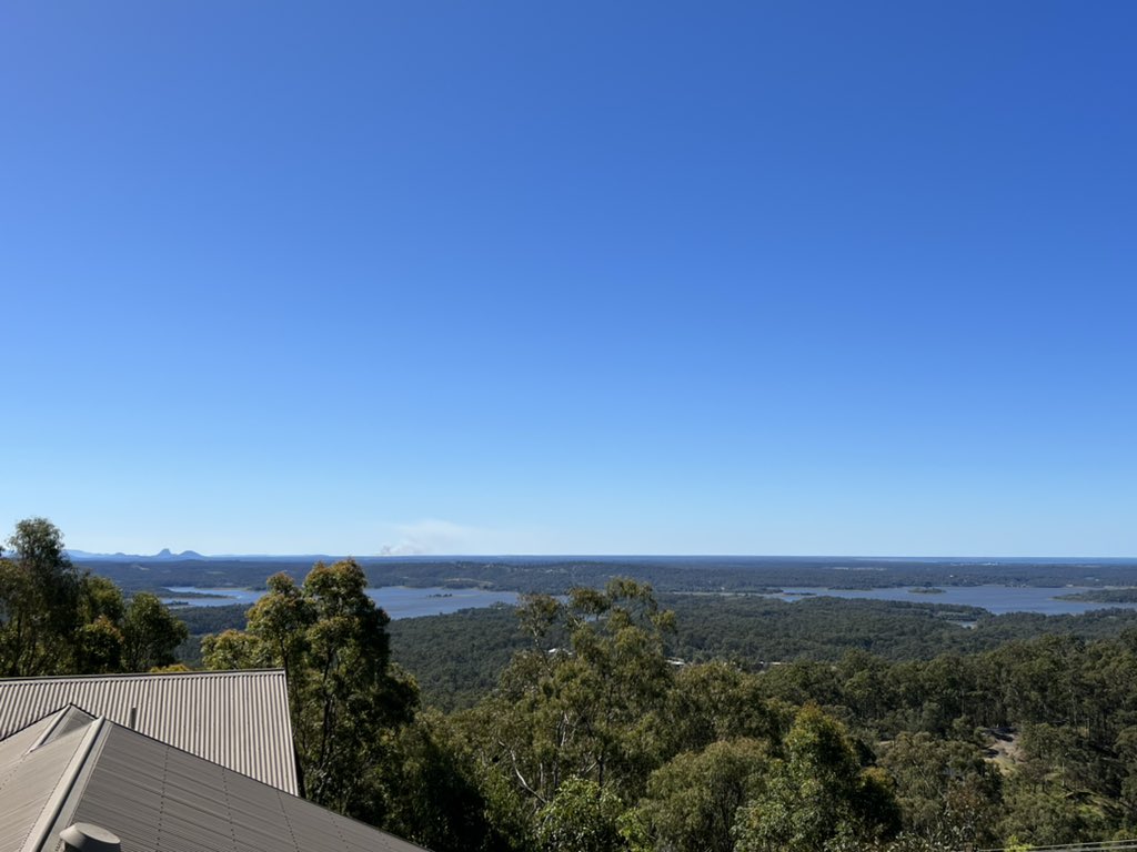 Wonderful 1st day for our 1st external writing retreat since the pandemic for CCJ HDRs! Thanks to <a href="/GriffCrimInst/">Griffith Criminology Institute</a>  for sending us to Clear Mt Lodge for some dedicated writing time and this beautiful view 😍  #PhD #WritingRetreat #CCJ

<a href="/khardyGCI/">Keiran Hardy</a> <a href="/klbesemer/">Kirsten Besemer</a> <a href="/caitlinnash90/">Caitlin Nash, Phd</a>
