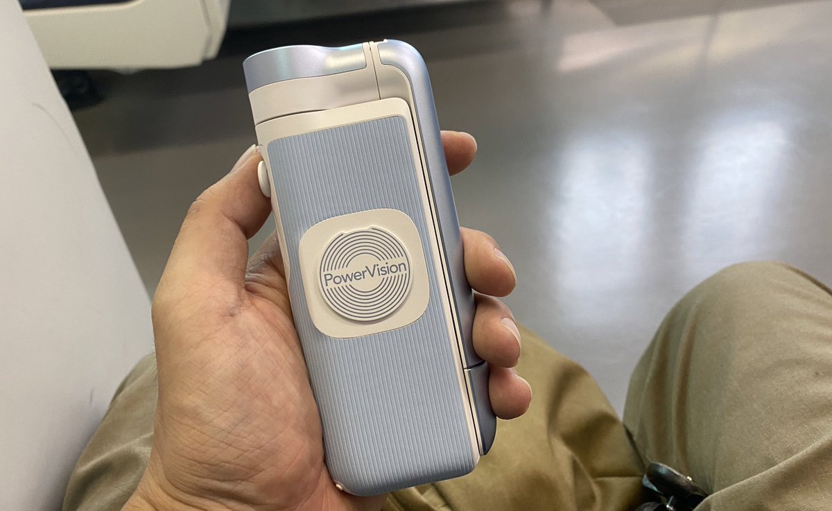 UZUMAX's tweet photo. 今日のお出かけでは、ちょいと変わったジンバルをお供にします!
#PowerVision https://t.co/VeQQ4tgLtA