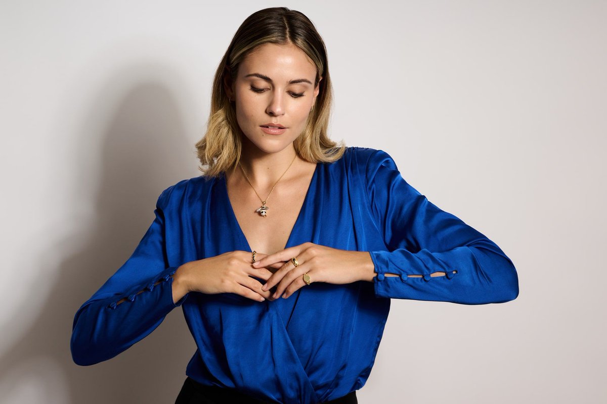 deakin_francis's tweet photo. The Elements Collection, jewellery that sets a foundation, where growth is inevitable from the founding elements of Earth, Air, Fire and Water. #ElementsCollection #DFJewellery https://t.co/TeZ736xads