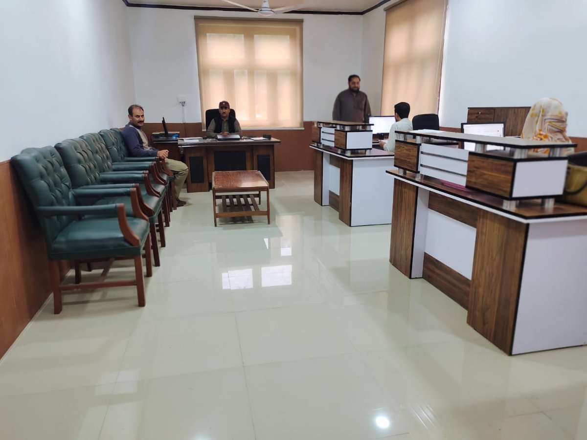 gbp_digital's tweet photo. Excellent initiative for people of #Ghizer #GilgitBaltistan by #GilgitBaltistanPolice-truly reflective of our commitment to improve public service delivery.

#PoliceKhidmatMarkaz-Ghakuch had been made functional where following services will be available.
@PITB_Official https://t.co/lEPNIbEAzX