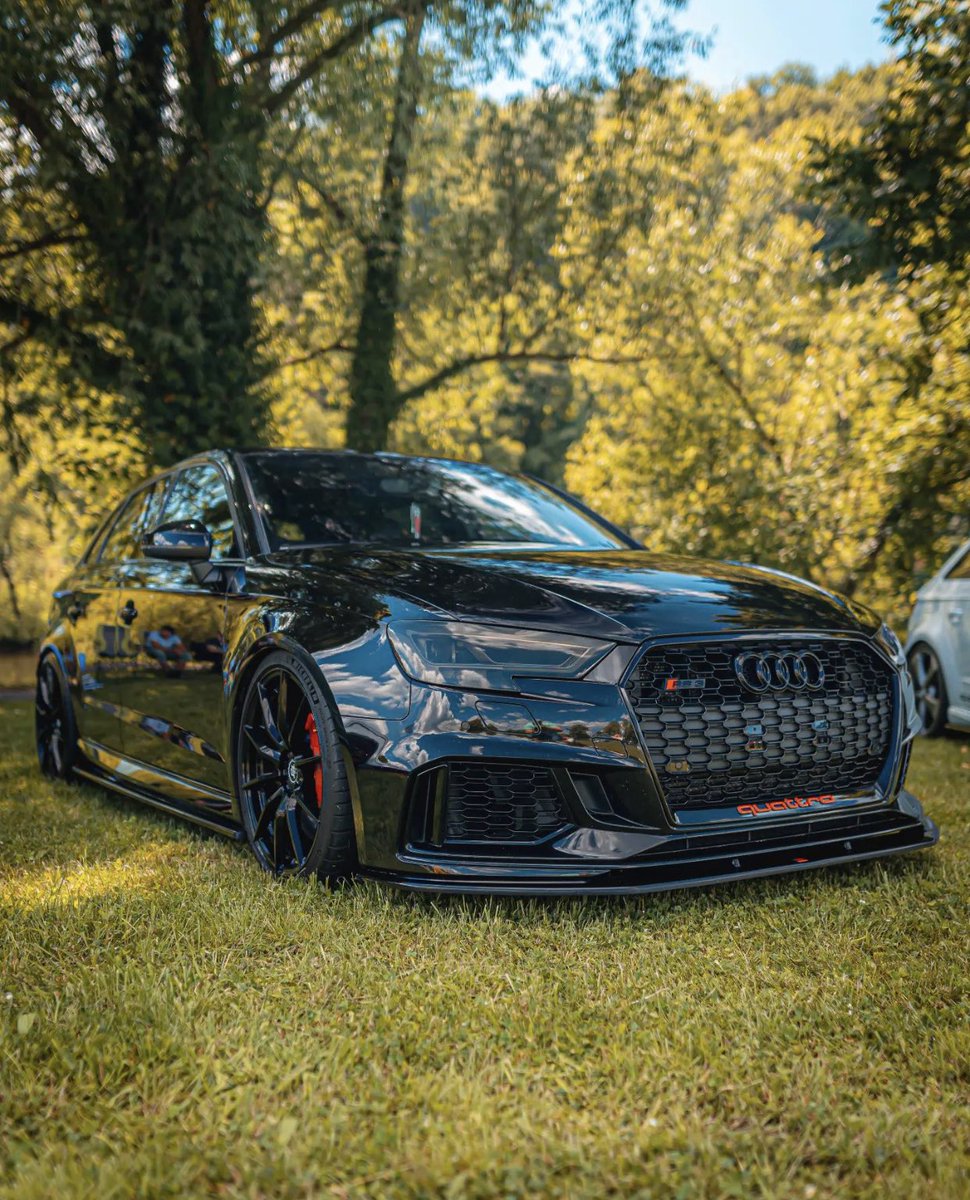 carpxrnpicx's tweet photo. Audi RS3 https://t.co/lF6RvY6l9L